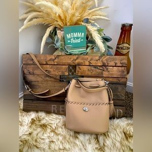 Coach, cross body, open satchel